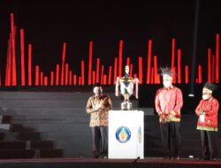 Pesparawi XIII Resmi Dibuka, Gubernur Waterpauw: Harumkanlah Nama Daerah