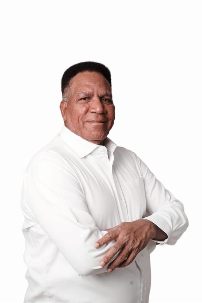 
					Paulus Waterpauw Ingatkan Soal Praktik Politik Kotor  di PSU Papua