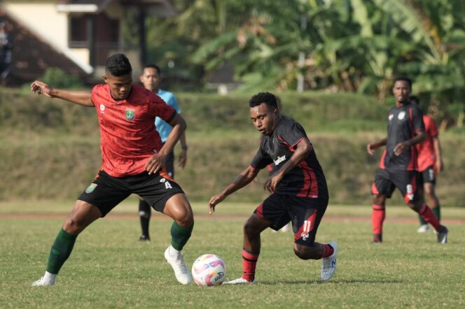 
					Jalani Rangkain Uji Coba, Persipura Siap Hadapi Kompetisi