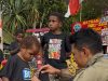 Satgas Ops Damai Cartenz Hadirkan Senyum dan Kehangatan untuk Anak-anak Papua