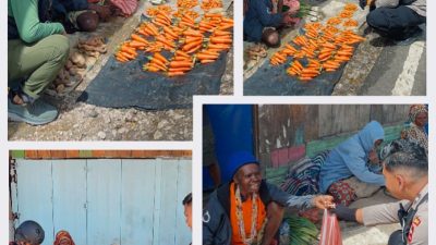 Personel Ops Damai Cartenz Dukung Perekonomian Lokal dengan cara Belanja Hasil Bumi di Paniai Timur