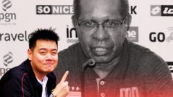 Kemenangan Persipura  untuk Sang Legenda Metusala Dwaramury