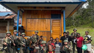 Di Balik Sunyi Pegunungan, Sentuhan Hangat Polisi Hadir di Kampung Yunabol