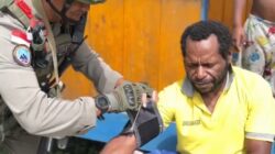 Ops Damai Cartenz 2026 Laksanakan Patroli Dialogis dan Sosialisasi Kesehatan di Kampung Yunabol