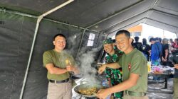 Perkuat Sinergi, Satgas Damai Cartenz dan TNI Rajut Kebersamaan di Puncak Jaya