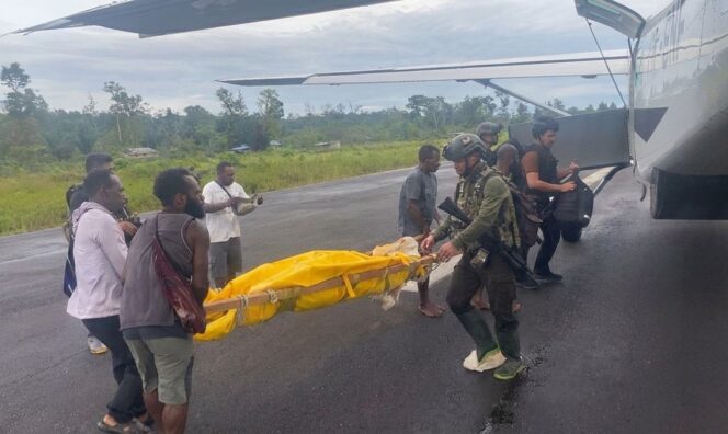 
					Negara Bergerak Cepat, Evakuasi Tuntas di Tengah Duka Pedalaman Papua