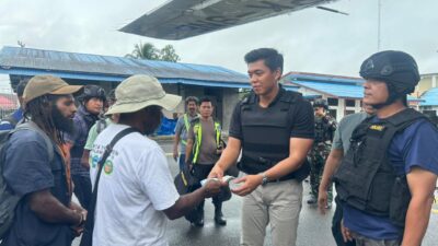Dari Ujung Landasan Korowai: Duka, Solidaritas Warga, dan Komitmen Satgas Damai Cartenz Jaga Akses Satu-Satunya ke Tanahmerah