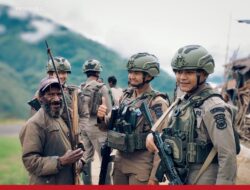 Patroli Dialogis Satgas Damai Cartenz Hadirkan Rasa Aman di Tengah Aktivitas Warga Kiwirok