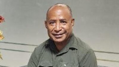 Melianus Aiwui, Birokrat Senior & Berakhir Dengan Jabatan Staf Khusus Gubernur Papua
