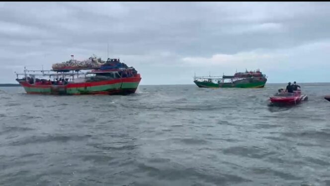
					Proses Evakuasi Speed Boat dan Satu Penumpangnya Telah Selesai, Operasi SAR Diusulkan Tutup