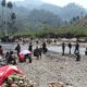 Pererat Kedekatan Dengan Warga, Satgas Damai Cartenz Gelar Patroli Humanis di Kampung Wandoga
