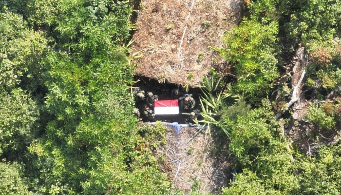 Satgas Damai Cartenz Temukan dan Musnahkan Honai Diduga Tempat Persembunyian KKB di Intan Jaya